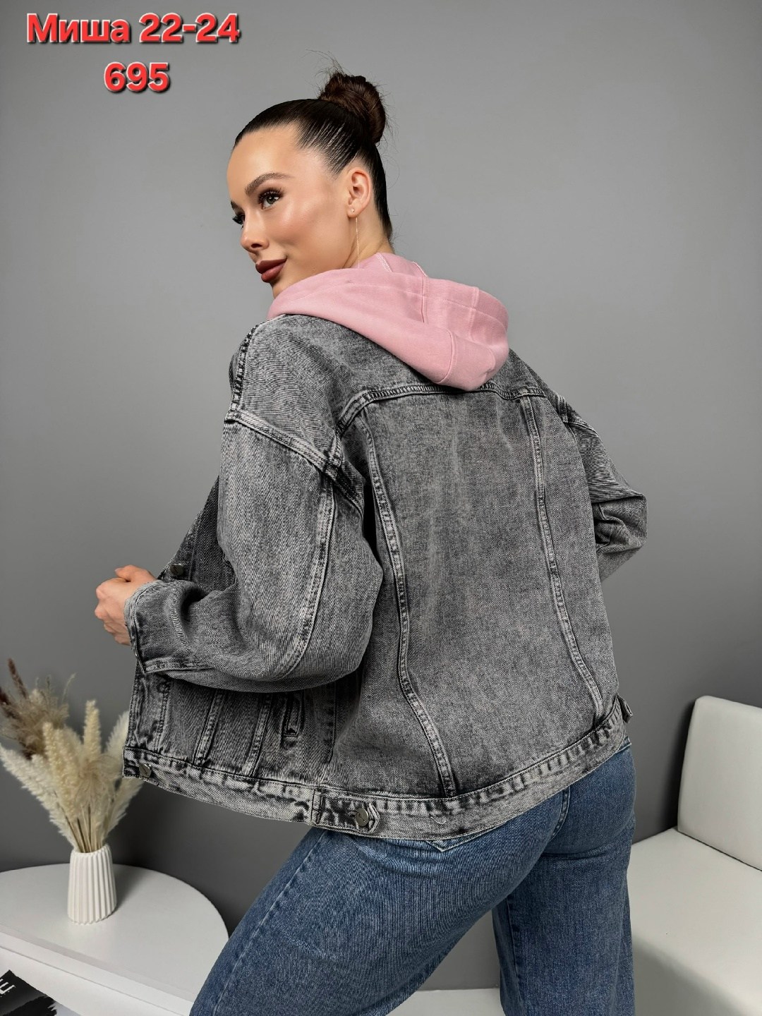 женская джинсовая куртка,джинсовая куртка,джинсовка женская куртка джинсовая,женская джинсовая куртка с капюшоном,куртка джинсовая с капюшоном