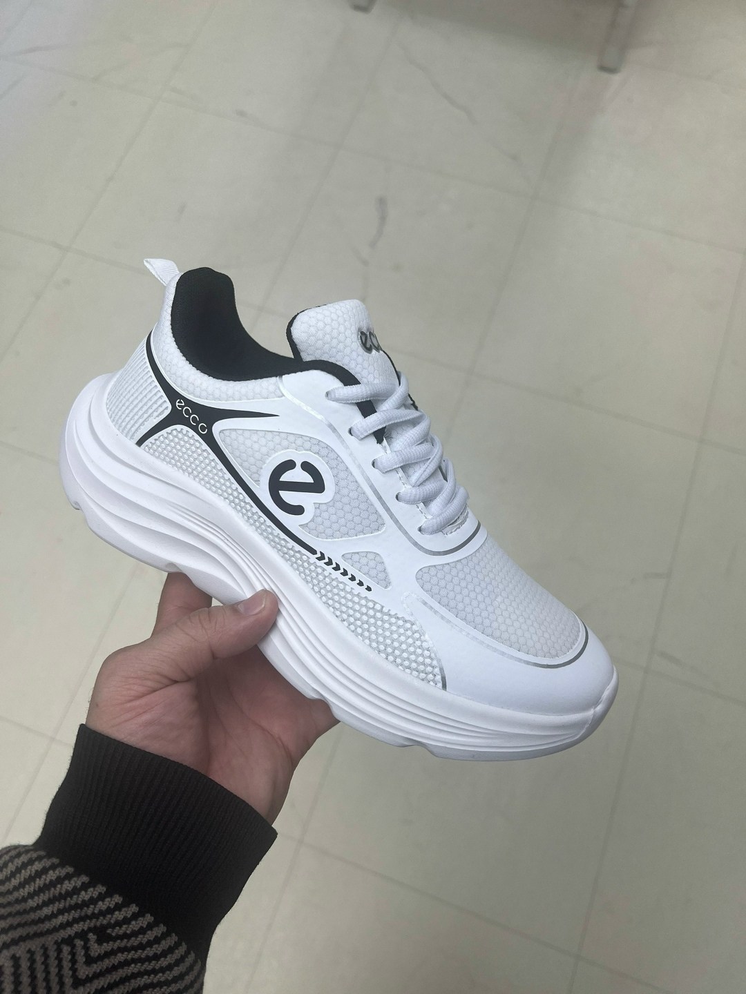 ,кроссовки женскиe,спортивная ,seekf кроссовки производитель,кроссовка