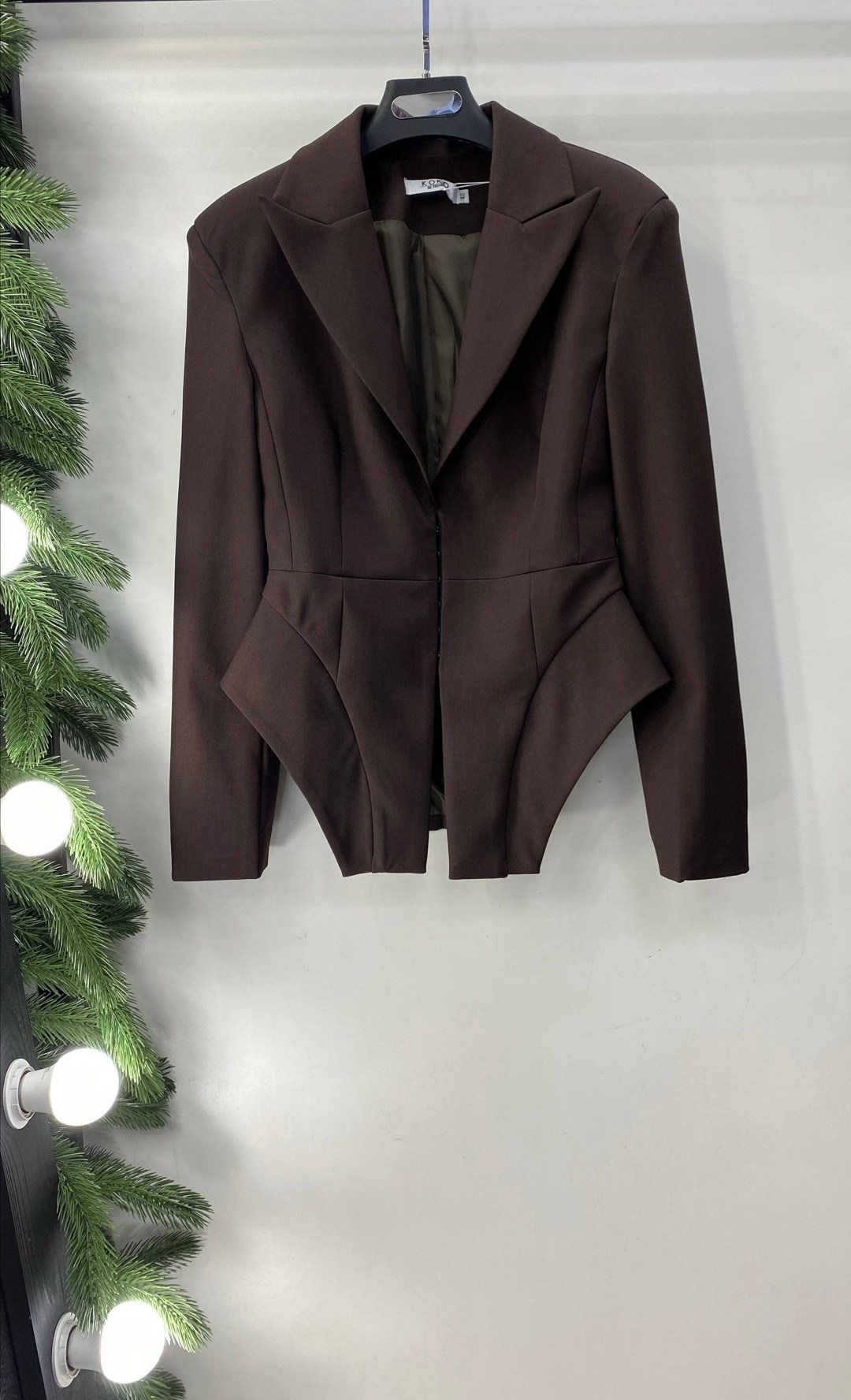 модные костюмы,жакет,пиджак,приталенный жакет,пиджак зеленый