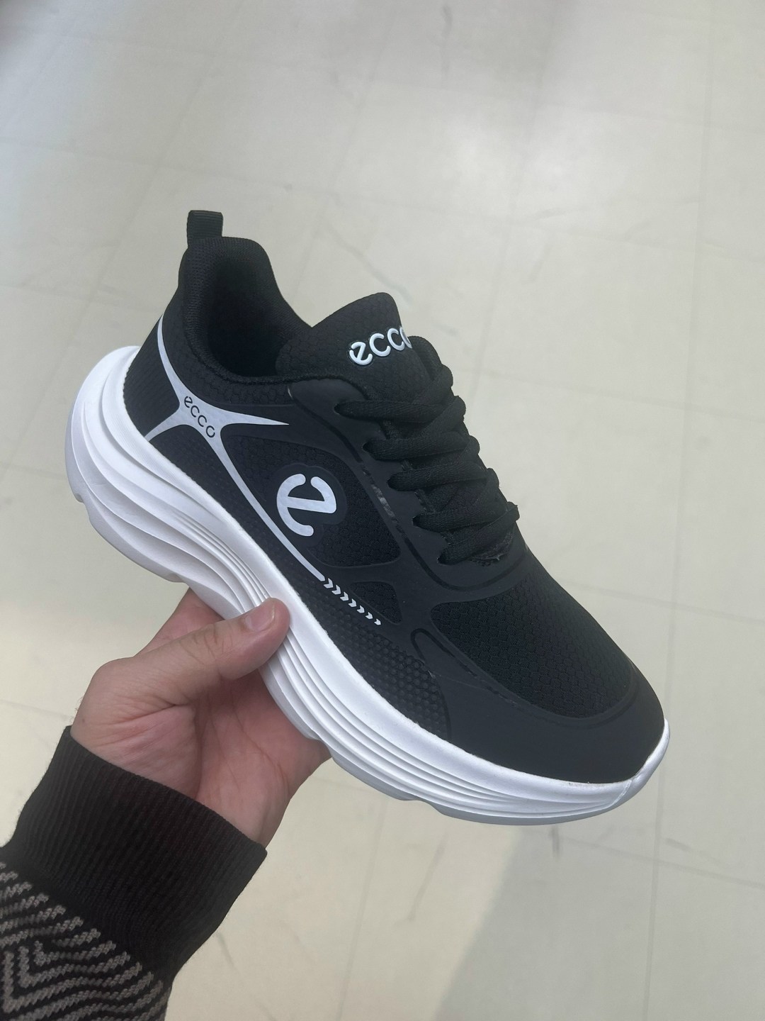 ,кроссовки женскиe,спортивная ,seekf кроссовки производитель,кроссовка