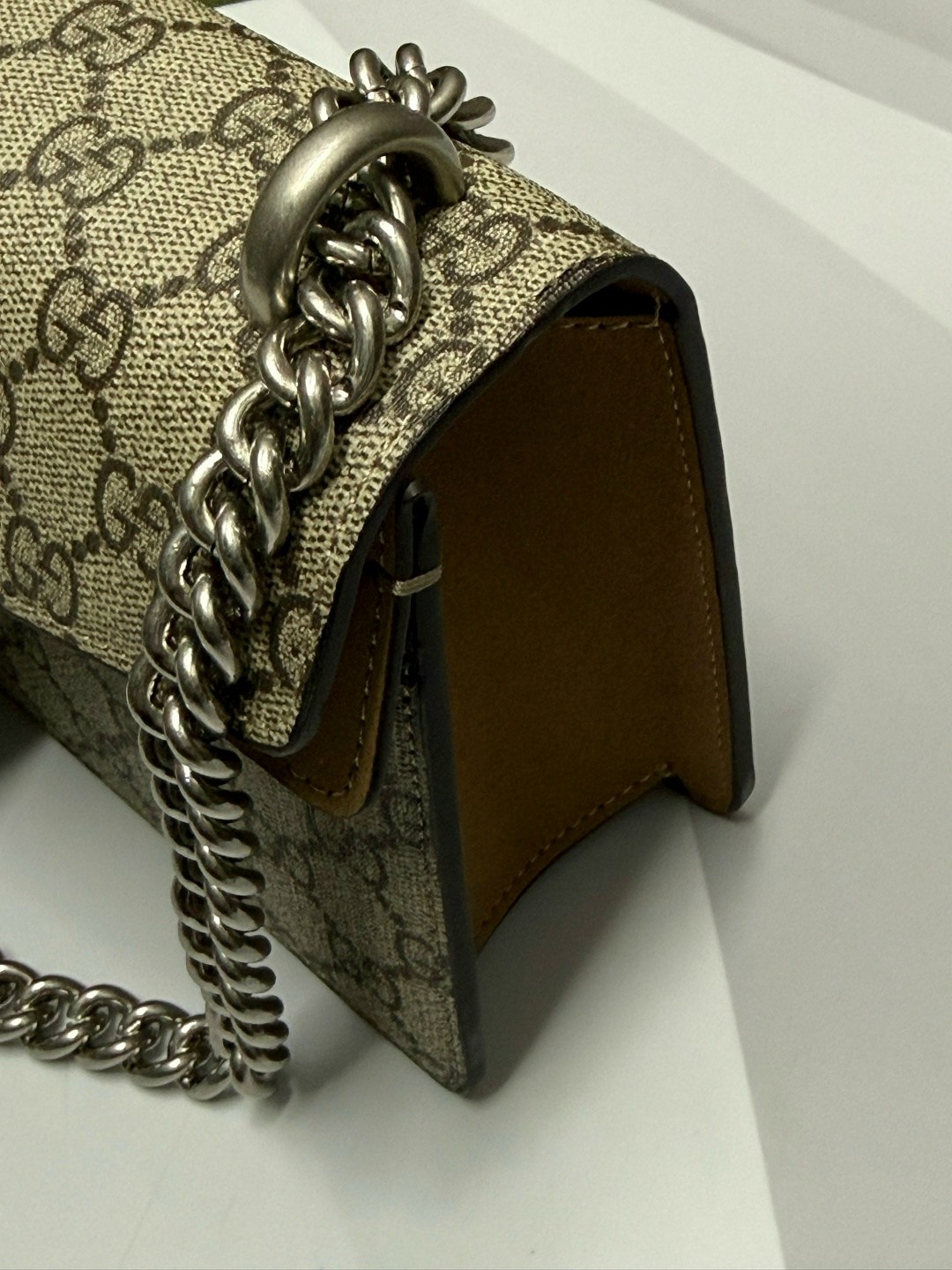 женская сумка gucci,сумка gucci,сумка гуччи,сумка gucci dionysus,сумка гуччи женская