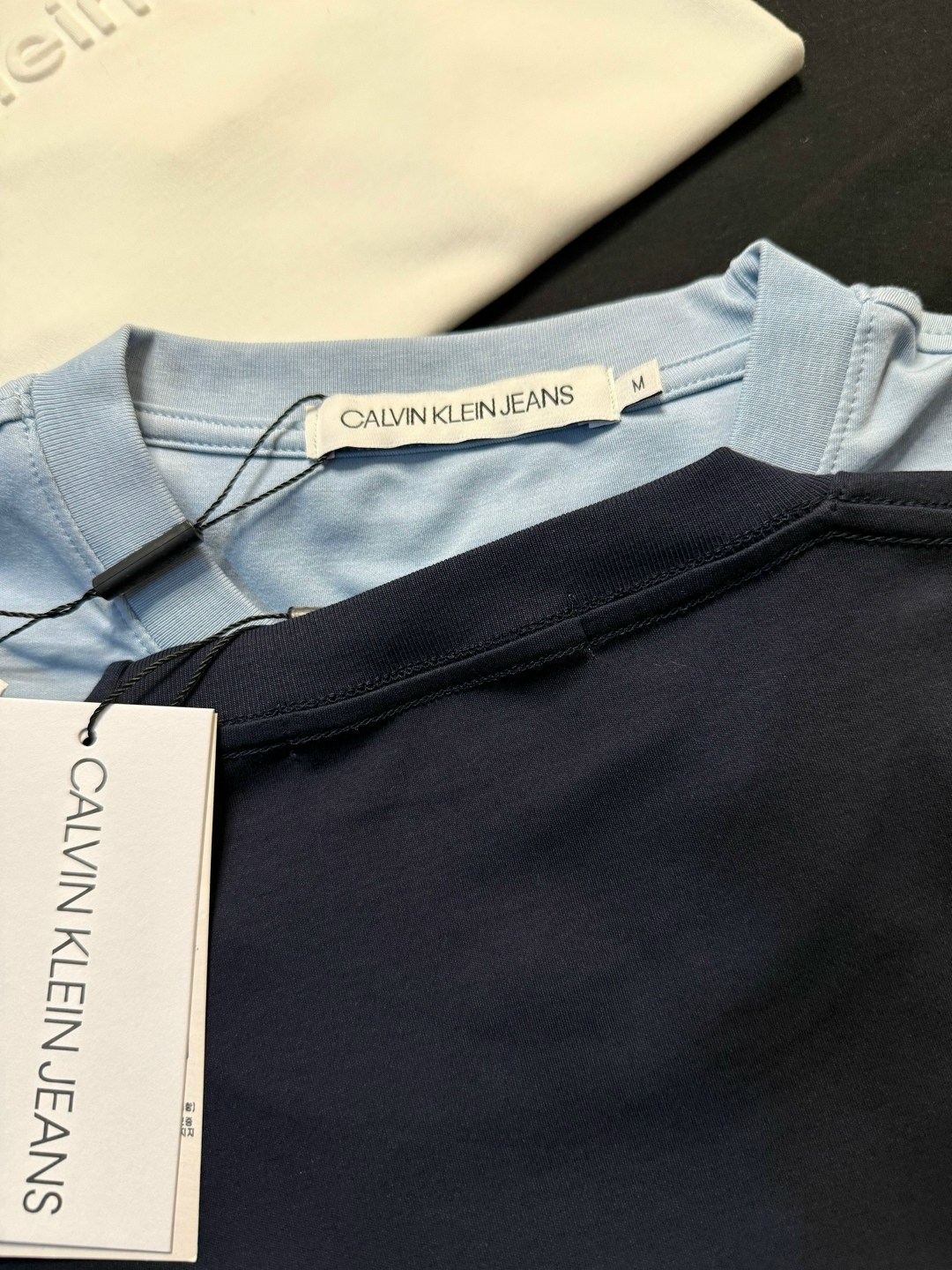 мужская футболка calvin klein,мужская футболка,футболка,футболки для мужчин