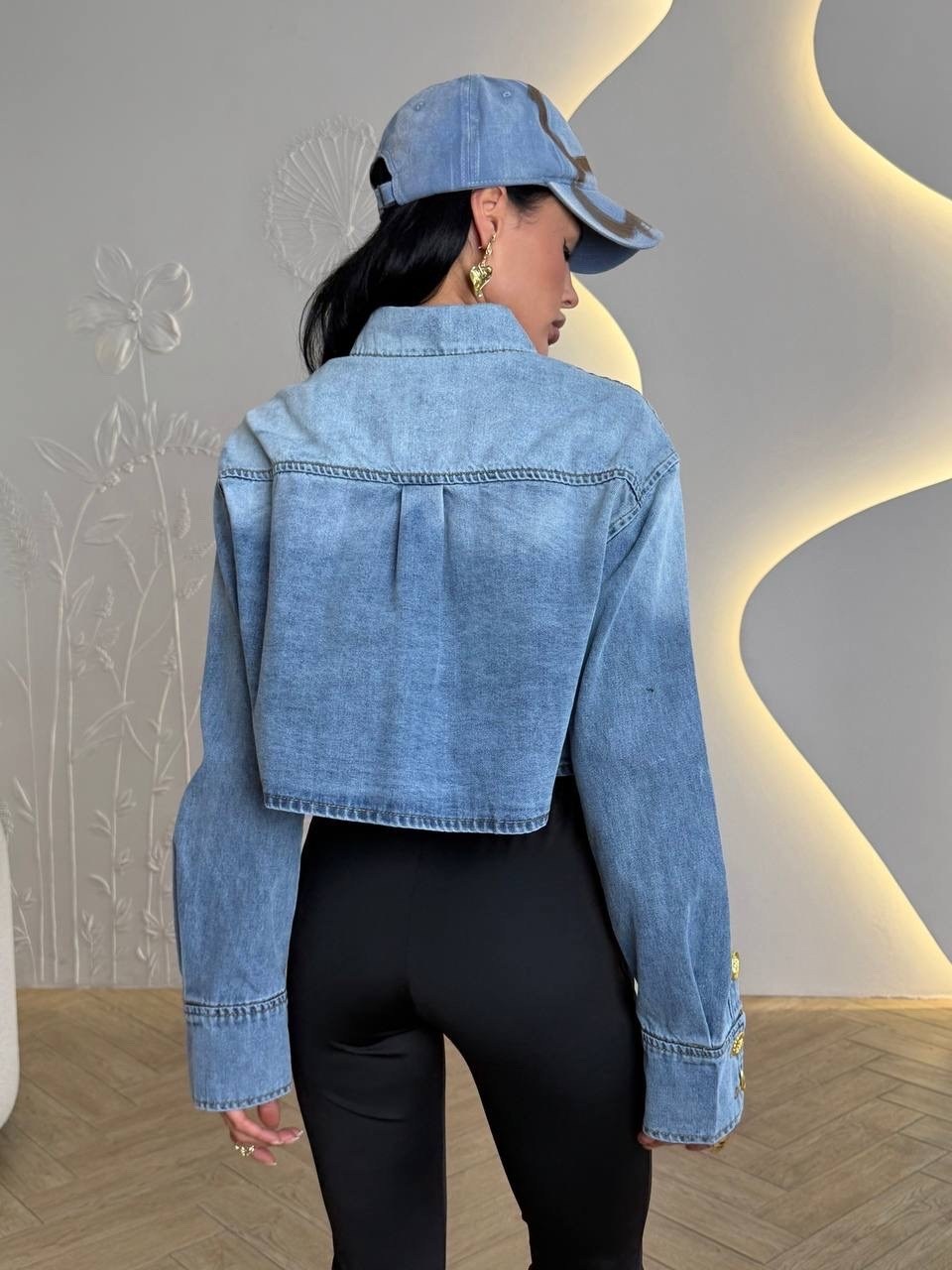 куртка джинсовая женская,джинсовая куртка,джинсовые куртки женские 2026,джинсовая куртка укороченная,джинсовая куртка stefani set эйфория zara