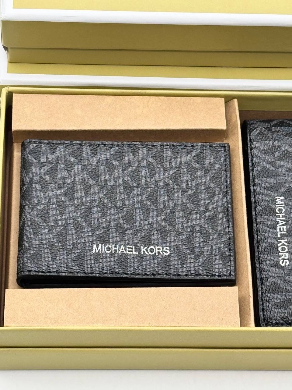 мужской кошелек michael kors,michael kors кошелек,бумажник michael kors,michael kors store,портмоне michael michael kors