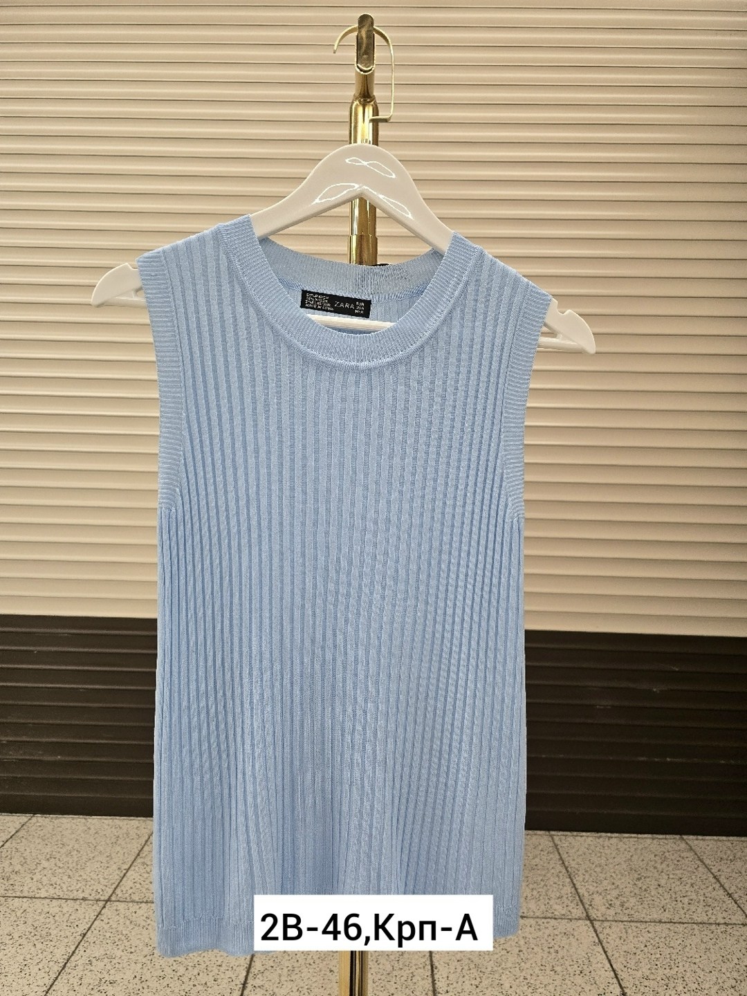 жилетка женская,вязаная жилетка,женский вязаный жилет,кофта женская,трикотажный жилет