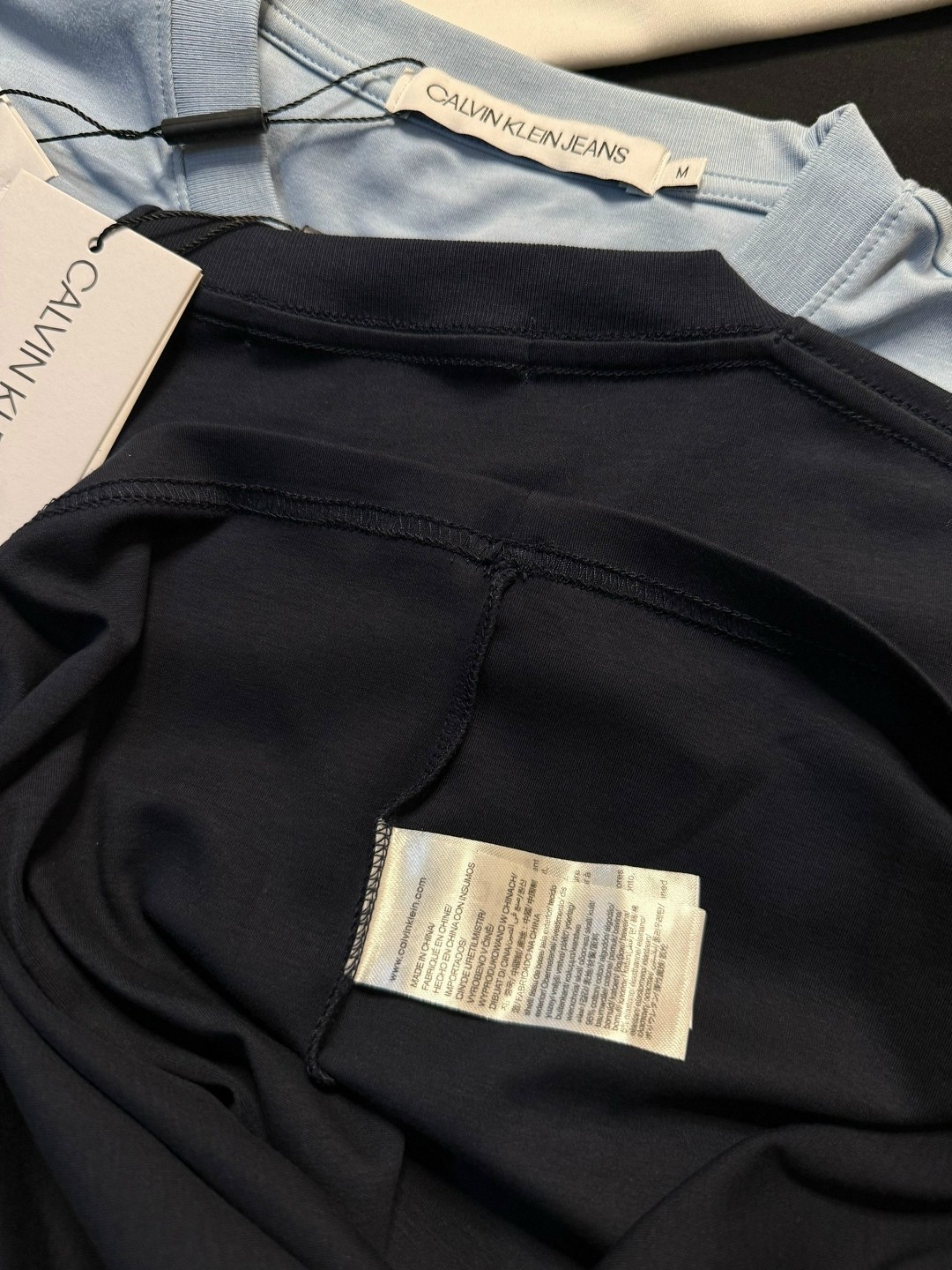 мужская футболка calvin klein,мужская футболка,футболка,футболки для мужчин