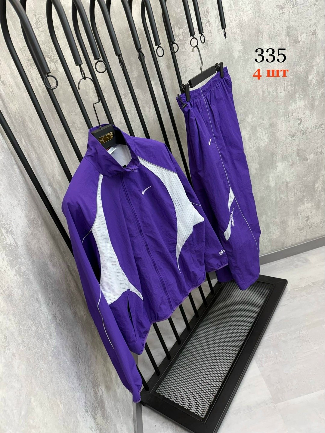 ветровка nike big swoosh,спортивные мужские костюмы,спортивные костюмы nike,спортивный костюм плащевка мужской,легкая куртка