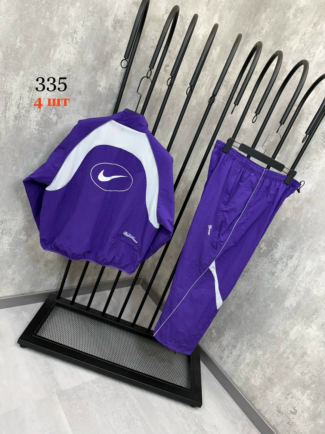 ветровка nike big swoosh,спортивные мужские костюмы,спортивные костюмы nike,спортивный костюм плащевка мужской,легкая куртка