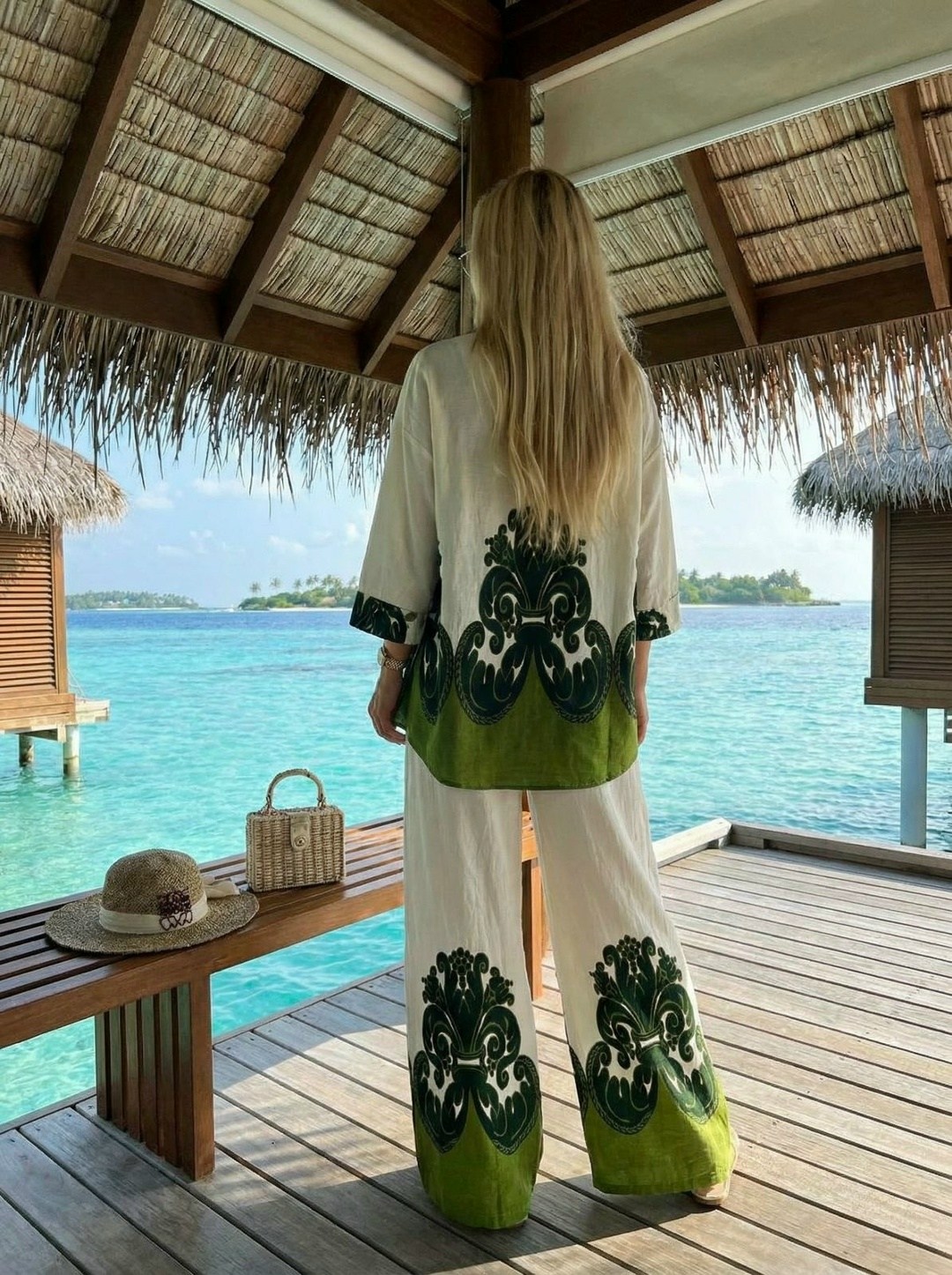 пляжные наряды,женский костюм с брюками,пляжная мода,пляжная одежда,костюмы женские