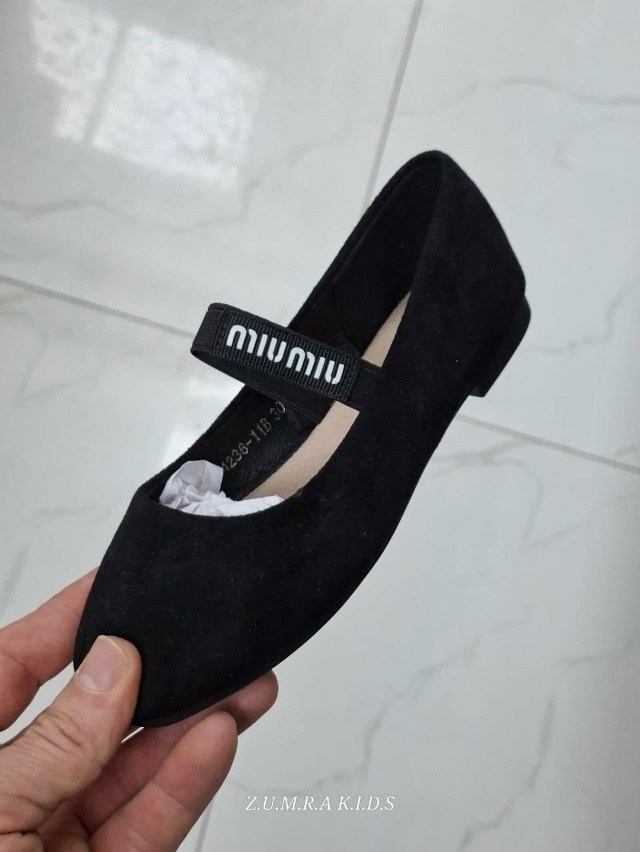 ,балетки miu miu,миу миу балетки,балетки женские летние с ремешком miu miu,балетки