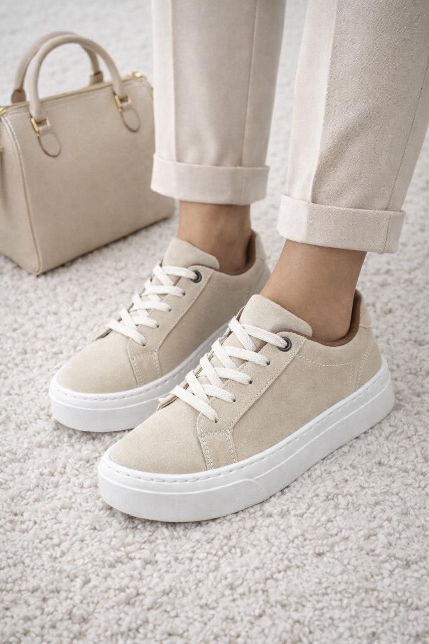 ,бежевые кеды,бежевые кроссовки,замшевые кеды,замшевые кроссовки
