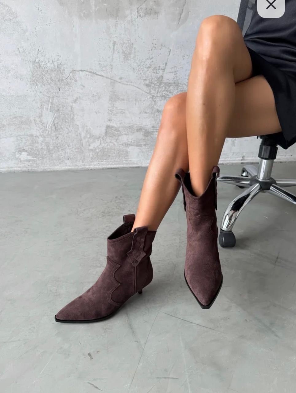 ,ботинки казаки замшевые демисезонные на каблуке коричневые, женская ботинки замш,ботинки замш,ботинки женские замшевые
