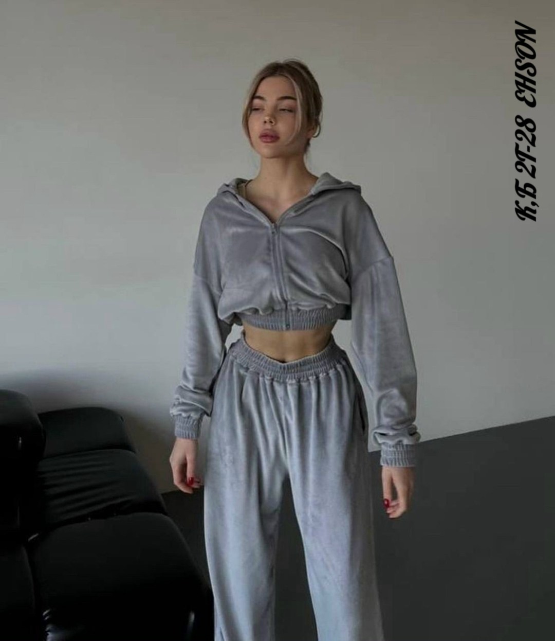 костюм велюровый спортивный,велюровый костюм спортивный monogamy,велюровый костюм,костюм велюровый спортивный женский,велюровый костюм женский