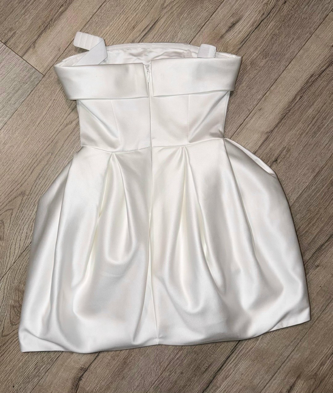 короткие платье,платье,атласное свадебное платье,свадебное платье,alex perry elyse strapless silk-faille mini dress