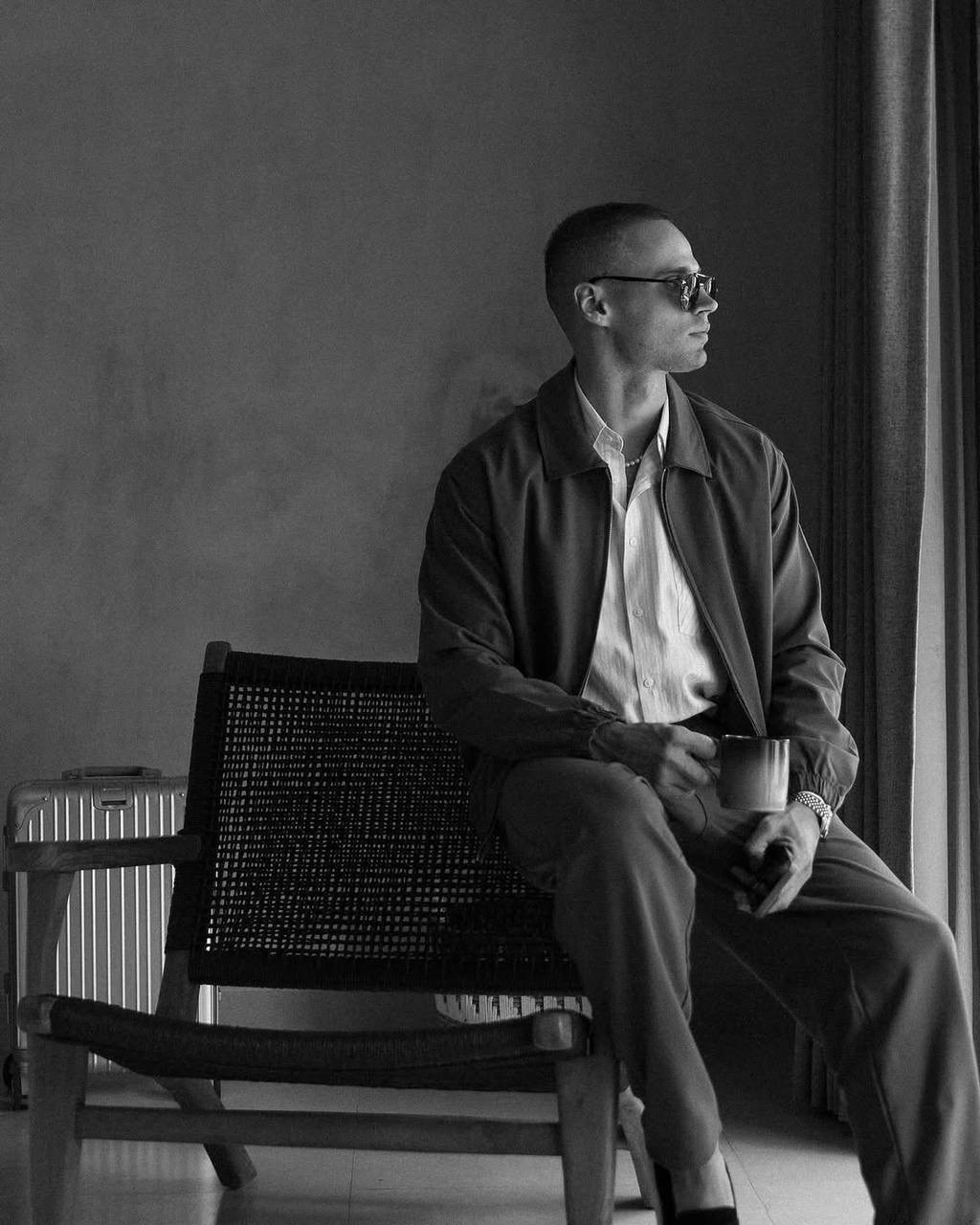 серый мужской костюм,костюм классика мужской,мужская мода,мужской костюм,костюм классический