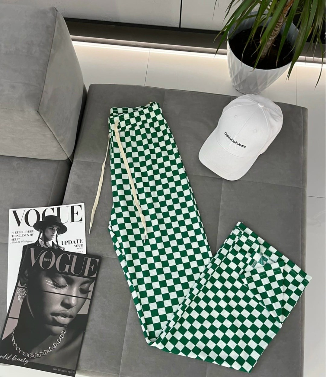 брюки в шахматную клетку,штаны в клетку,брюки в клетку,женские брюки в клетку,брюки женские клетчатые прямые с широкими штанинами