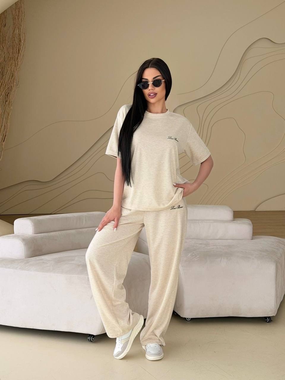 трикотажные костюмы,костюм спорт шик,спортивные костюмы,женский спортивный костюм,женские костюмы