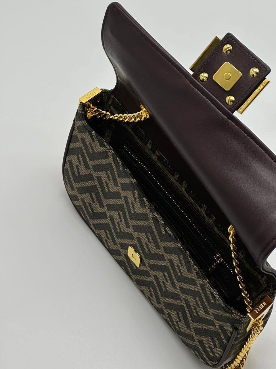 сумка fendi,женская сумка fendi,fendi сумка на плечо,сумка фенди,fendi сумка багет