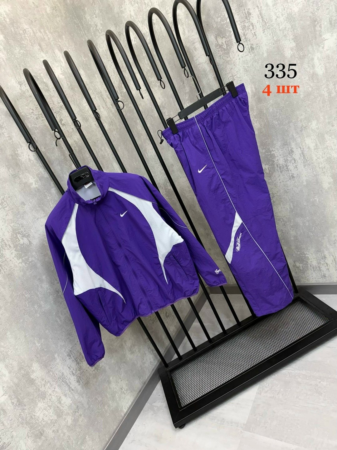 ветровка nike big swoosh,спортивные мужские костюмы,спортивные костюмы nike,спортивный костюм плащевка мужской,легкая куртка