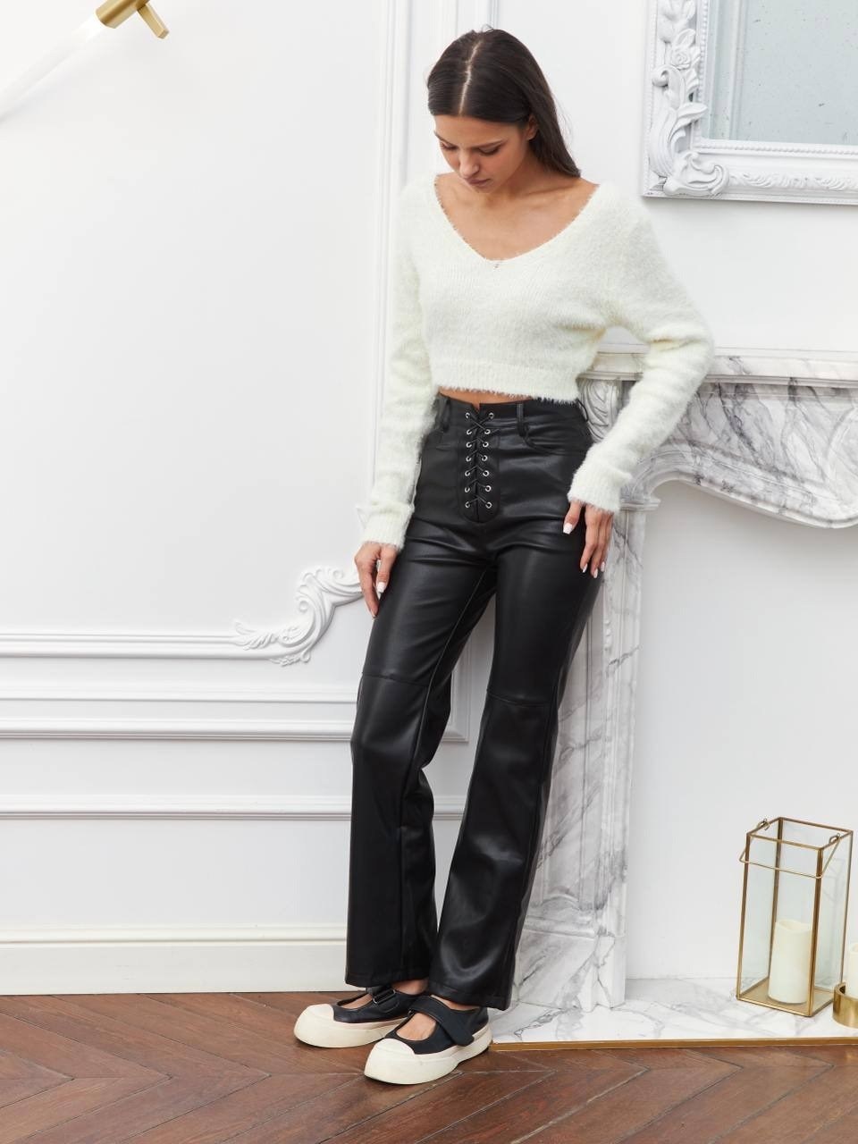 кожаные брюки,женские кожаные брюки,штаны кожаные,брюки из экокожи,прямые брюки из экокожи