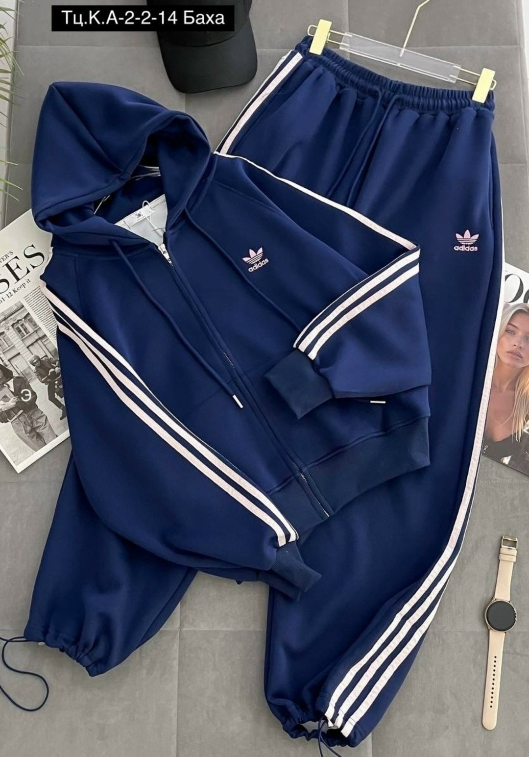 спортивный костюм adidas,женский спортивный костюм adidas,костюм адидас,спортивный костюм адидас,адидас костюм женский