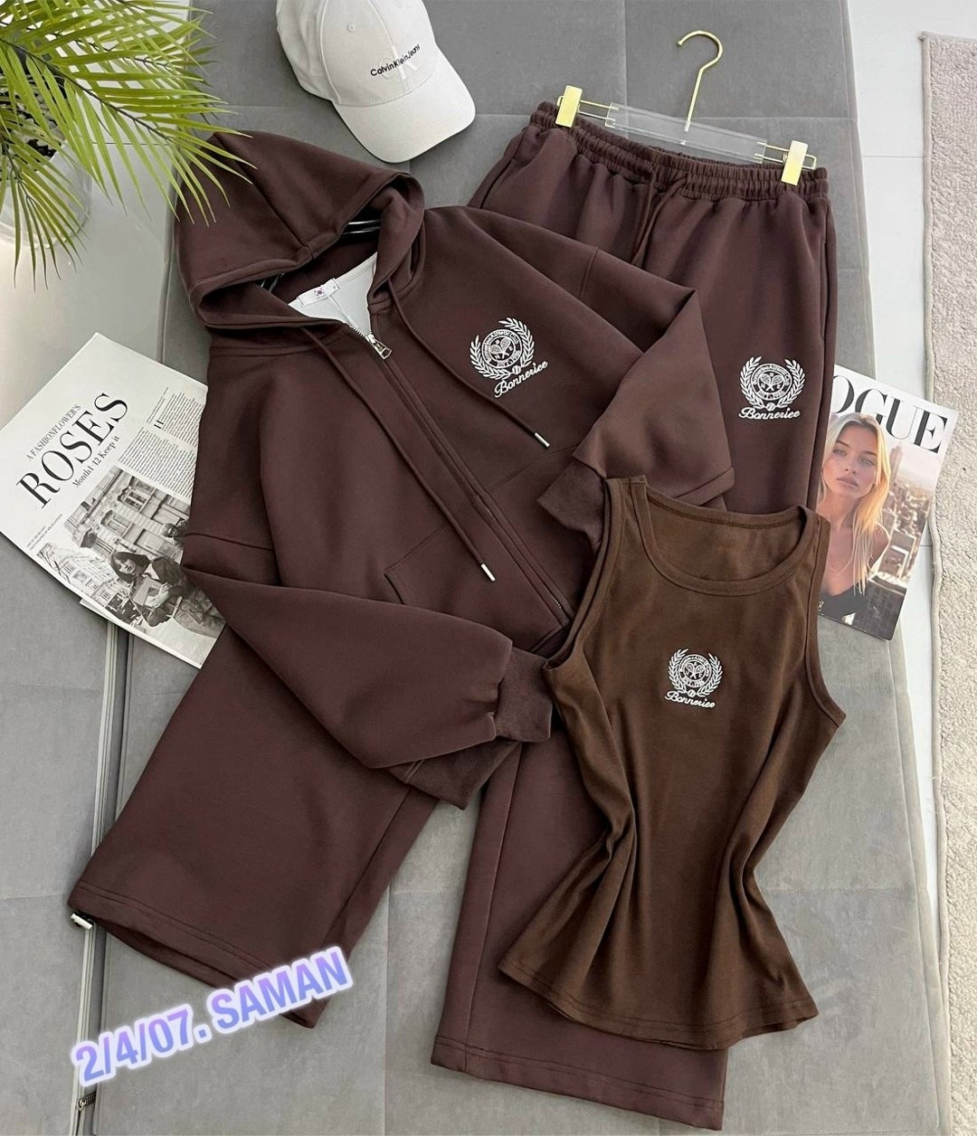 стильный спортивный костюм двойка miu miu,женский красный костюм miu miu,костюм женский,костюм спортивный женский теплый,костюм красный