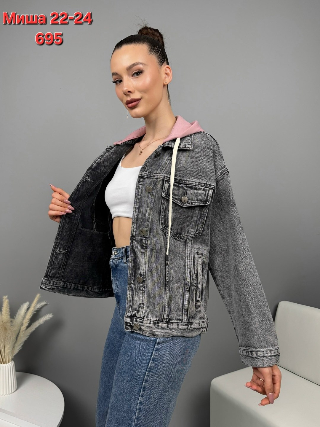женская джинсовая куртка,джинсовая куртка,джинсовка женская куртка джинсовая,женская джинсовая куртка с капюшоном,куртка джинсовая с капюшоном