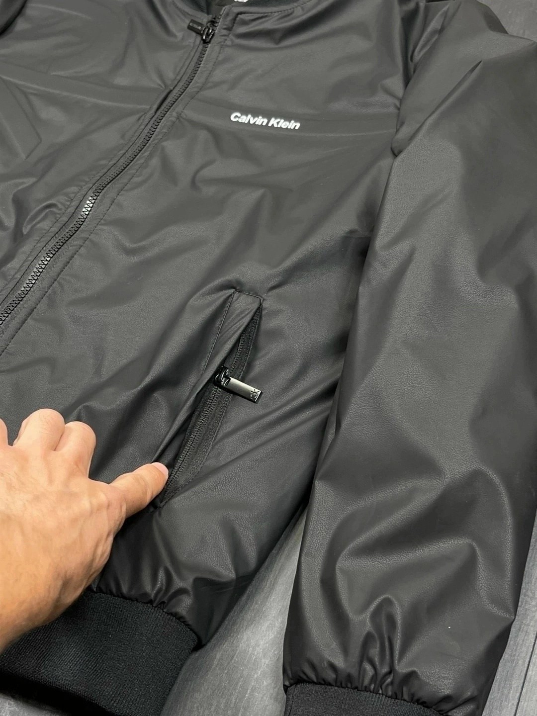 зимняя куртка calvin klein,зимняя мужская куртка calvin klein,куртка демисезонная calvin klein,мужская куртка calvin klein,куртки