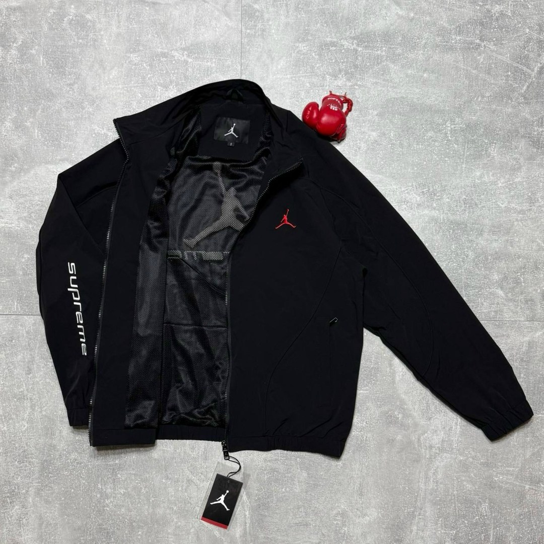 куртка jordan,мужская куртка jordan psg coaches jacket bq4213-011,куртка бомбер,куртка найк аир джордан,ветровка jordan