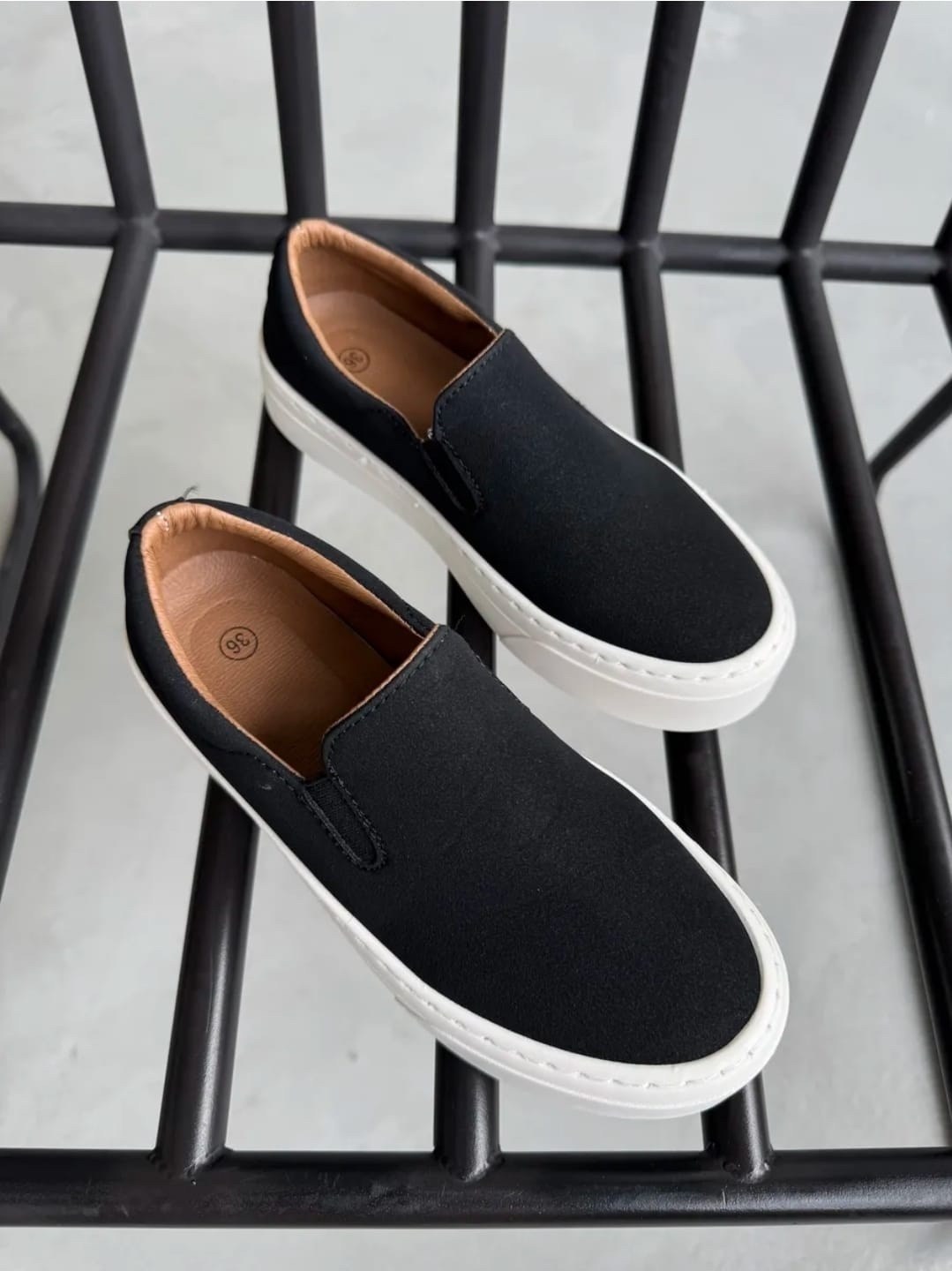 женские слипоны,слипоны из натуральной замши the row,слипоны из натуральной замши,,слипоны