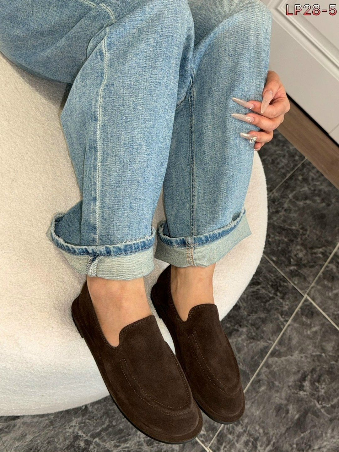 ,лоферы the row,мокасины женские 2026,женские мокасины,замшевые лоферы