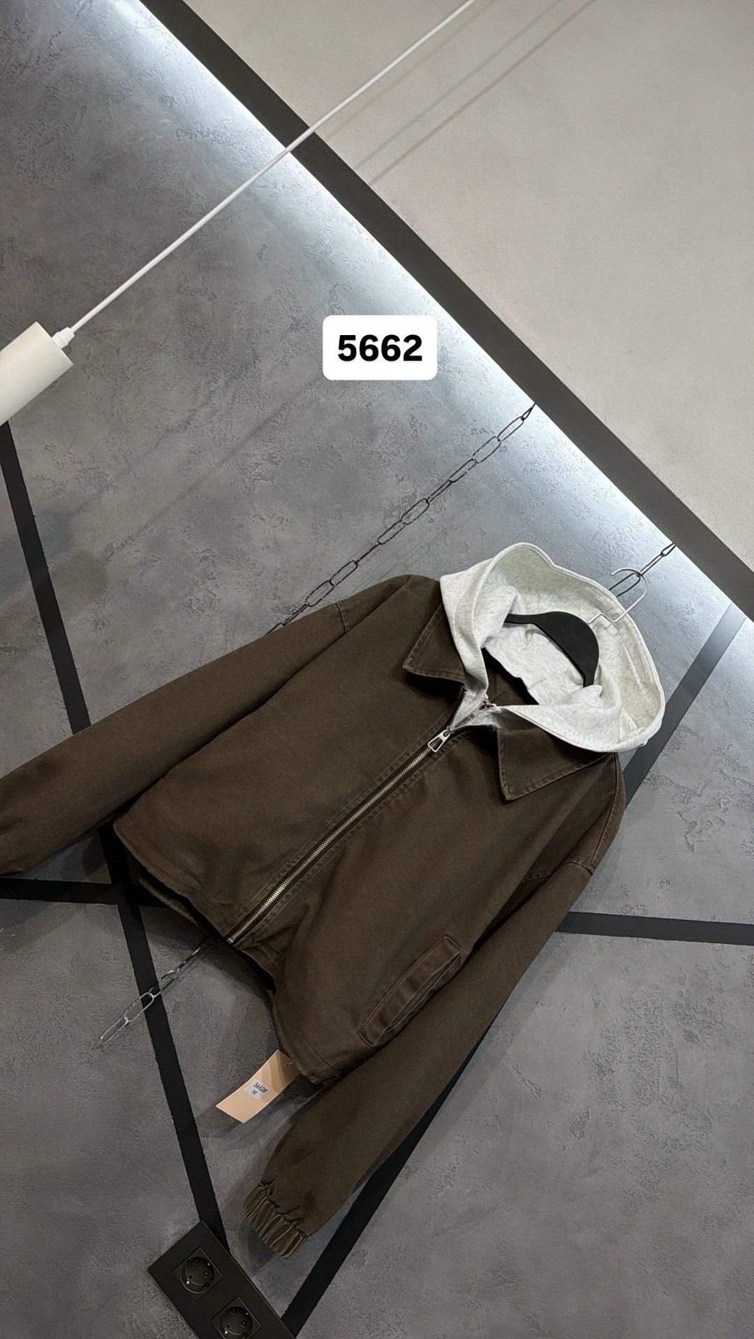 повседневная куртка,куртка,куртка демисезонная,универсальная куртка,двухсторонняя куртка