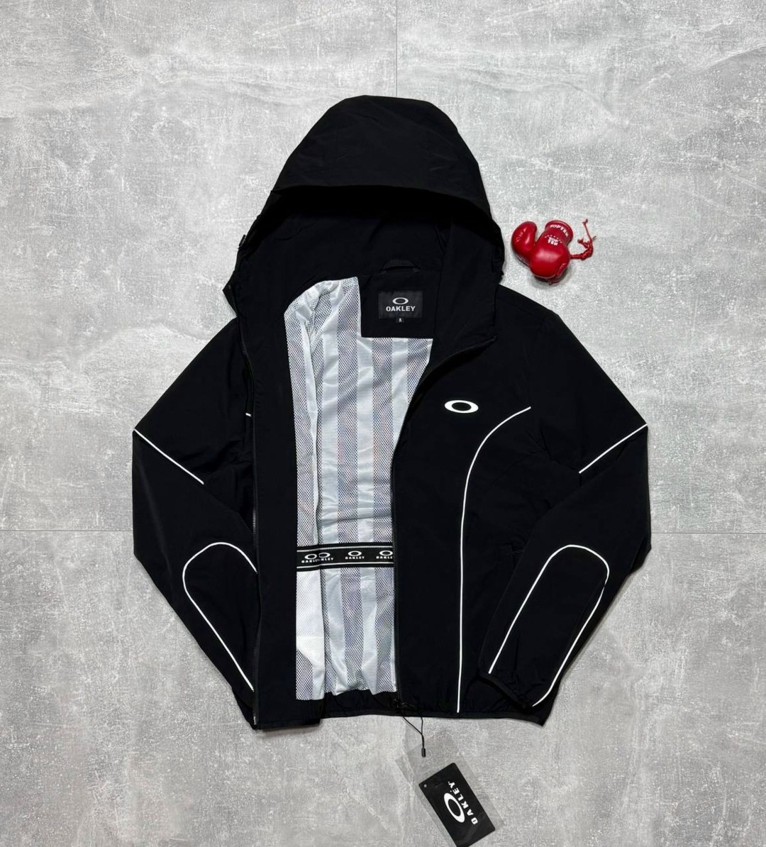 oakley куртка,oakley mens tour rain jacket jet black size large,oakley sethmo softshell jacket evo,куртка oakley tc reduct earth shell белый,oakley men's sethmo softshell jacket