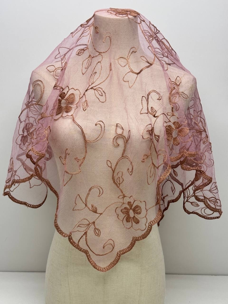 кружевной шарф,кружевной платок,шарф с цветочной вышивкой,ажурный шарф,женский шелковый шарф