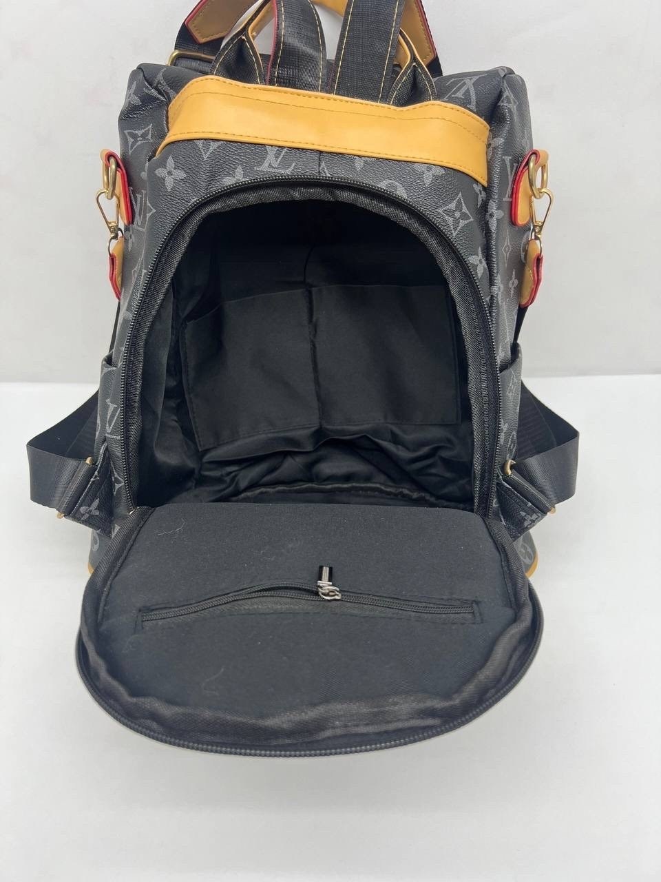 рюкзак louis vuitton,рюкзак луи виттон,рюкзак женский луи виттон,рюкзак луи виттон цена,женские рюкзаки