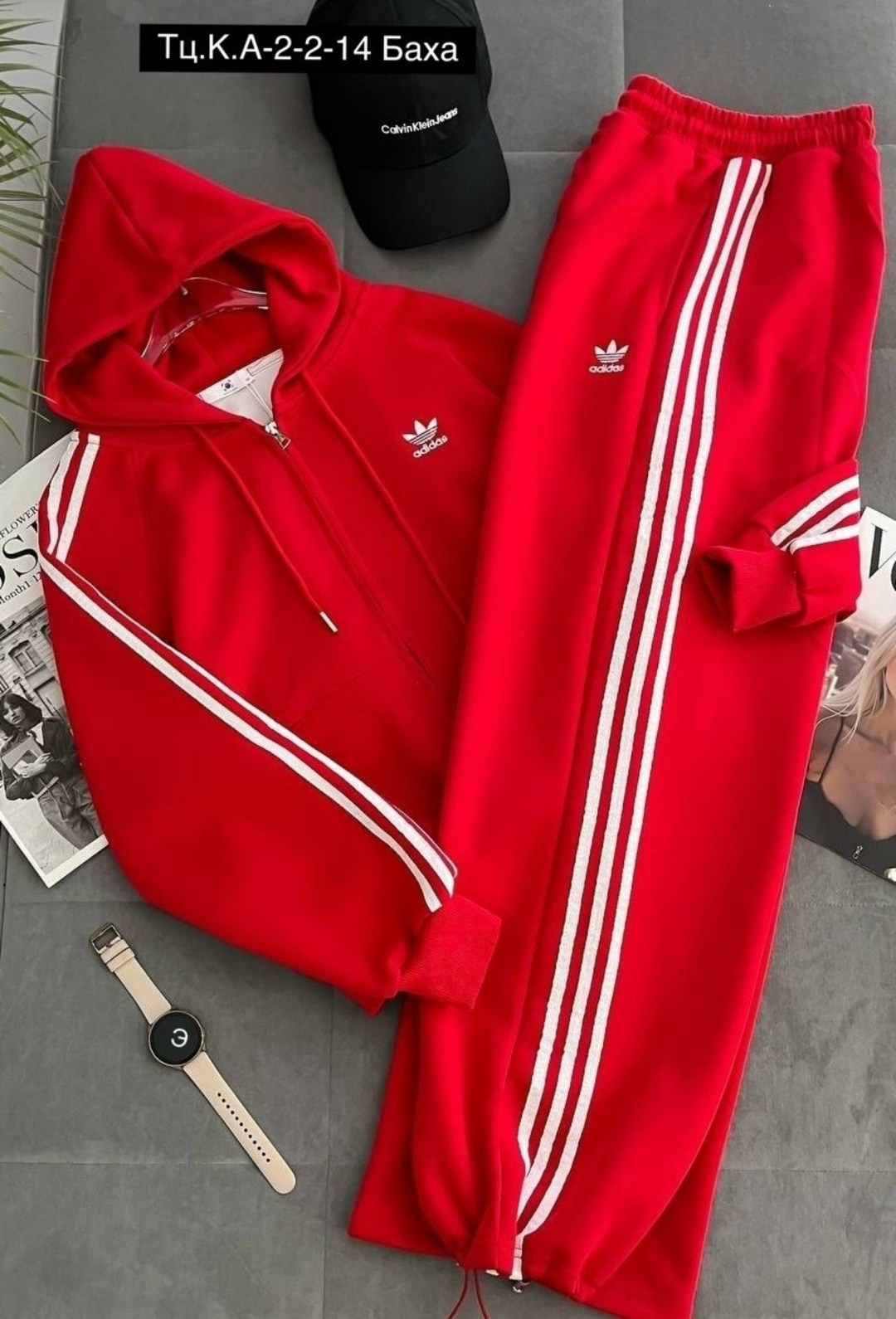 спортивный костюм adidas,женский спортивный костюм adidas,костюм адидас,спортивный костюм адидас,адидас костюм женский