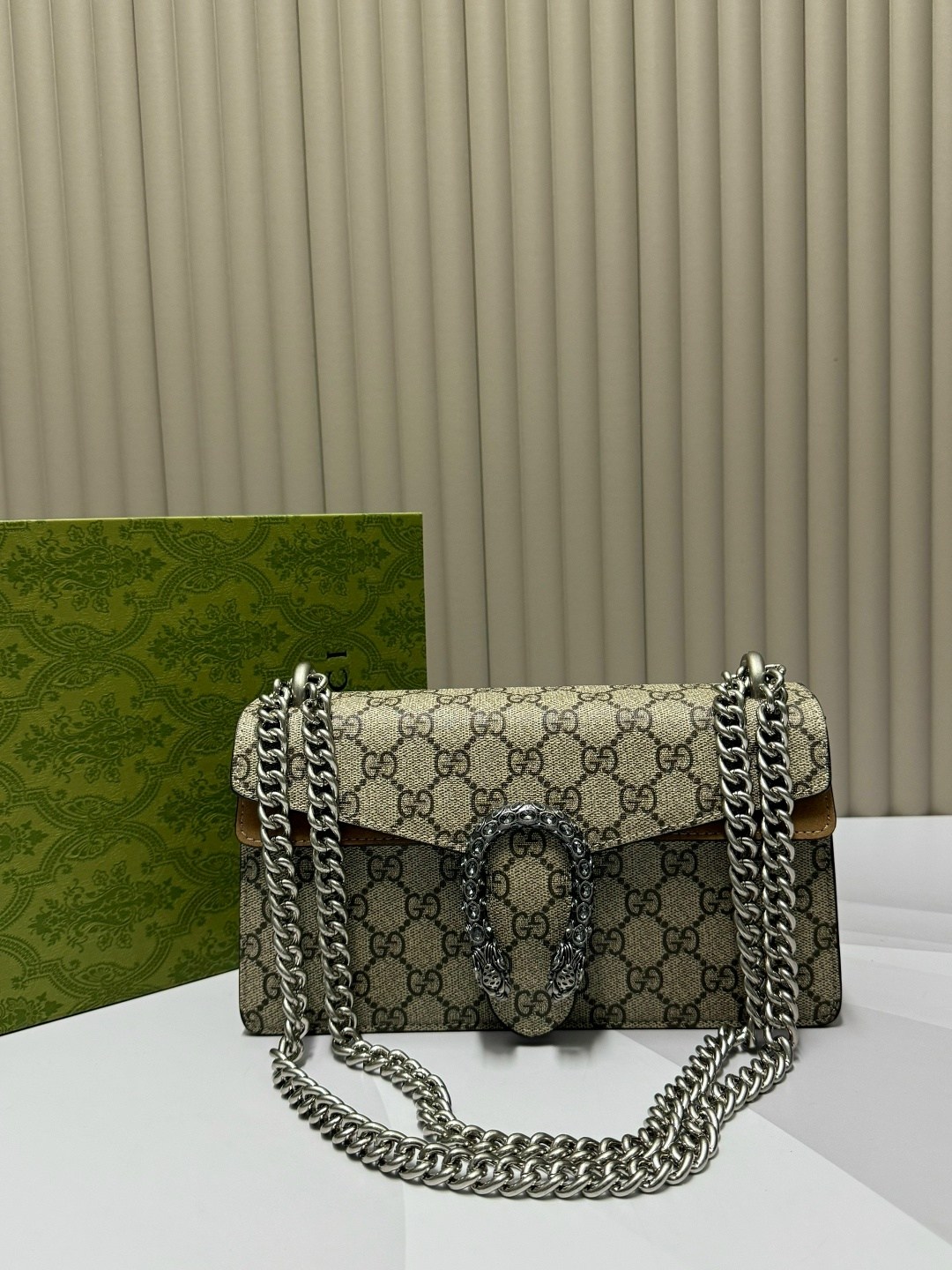 женская сумка gucci,сумка gucci,сумка гуччи,сумка gucci dionysus,сумка гуччи женская