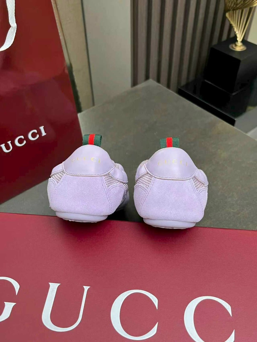 кроссовки гуччи женские оригинал,кроссовки женские gucci,кроссовки gucci,кроссовки гуччи женские,кроссовки гуччи бежевые