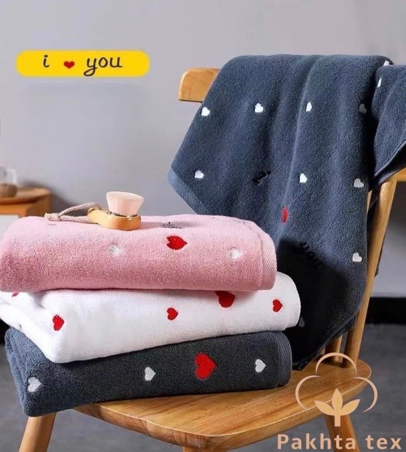 полотенце с сердечками,полотенце,полотенца большие и маленькие,полотенца для ванной,полотенца для рук