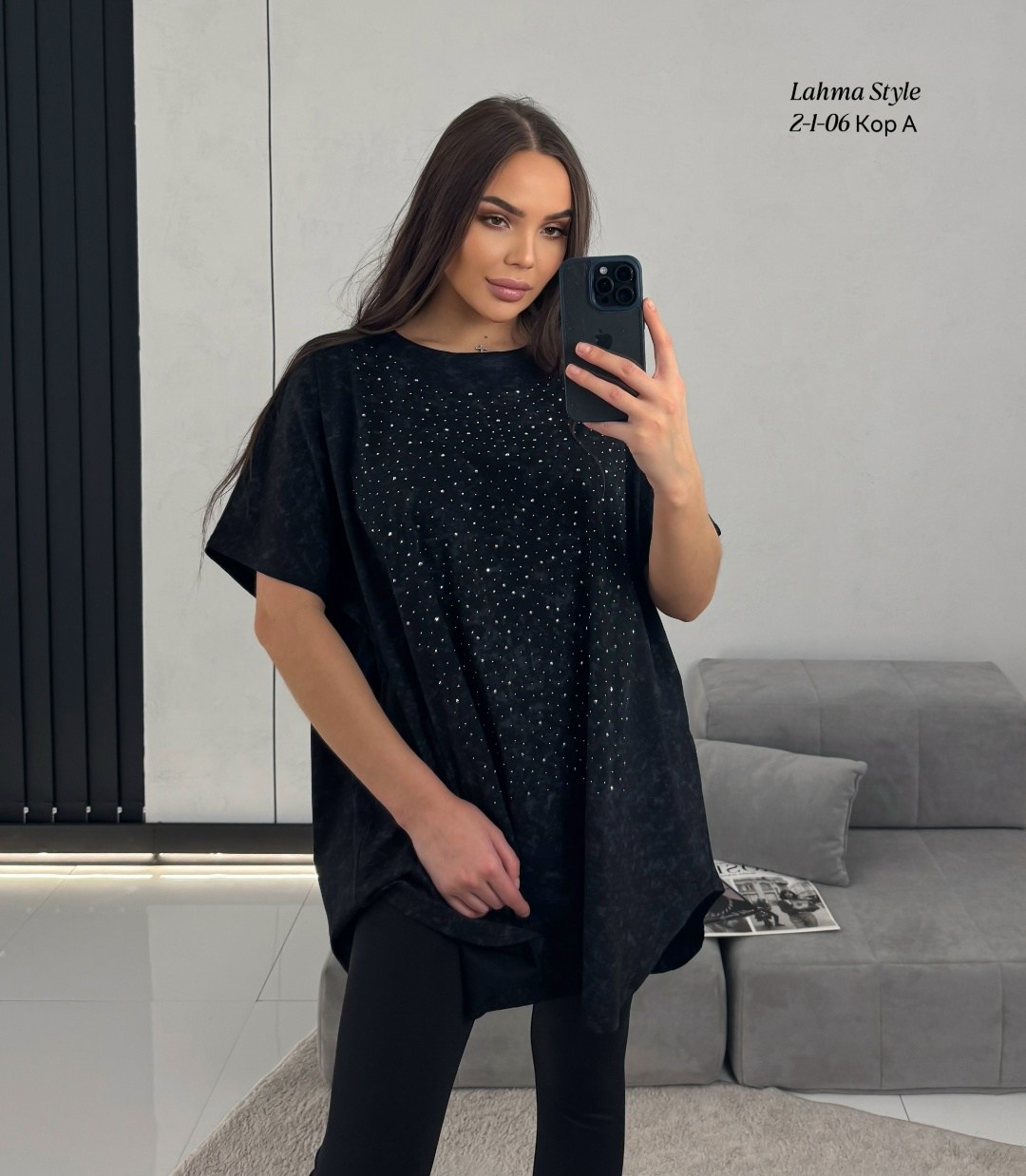 женская футболка,женская футболка со стразами оверсайз emysamy,футболка женская со стразами,футболка со стразами,футболка женская варенка оверсайз со стразами