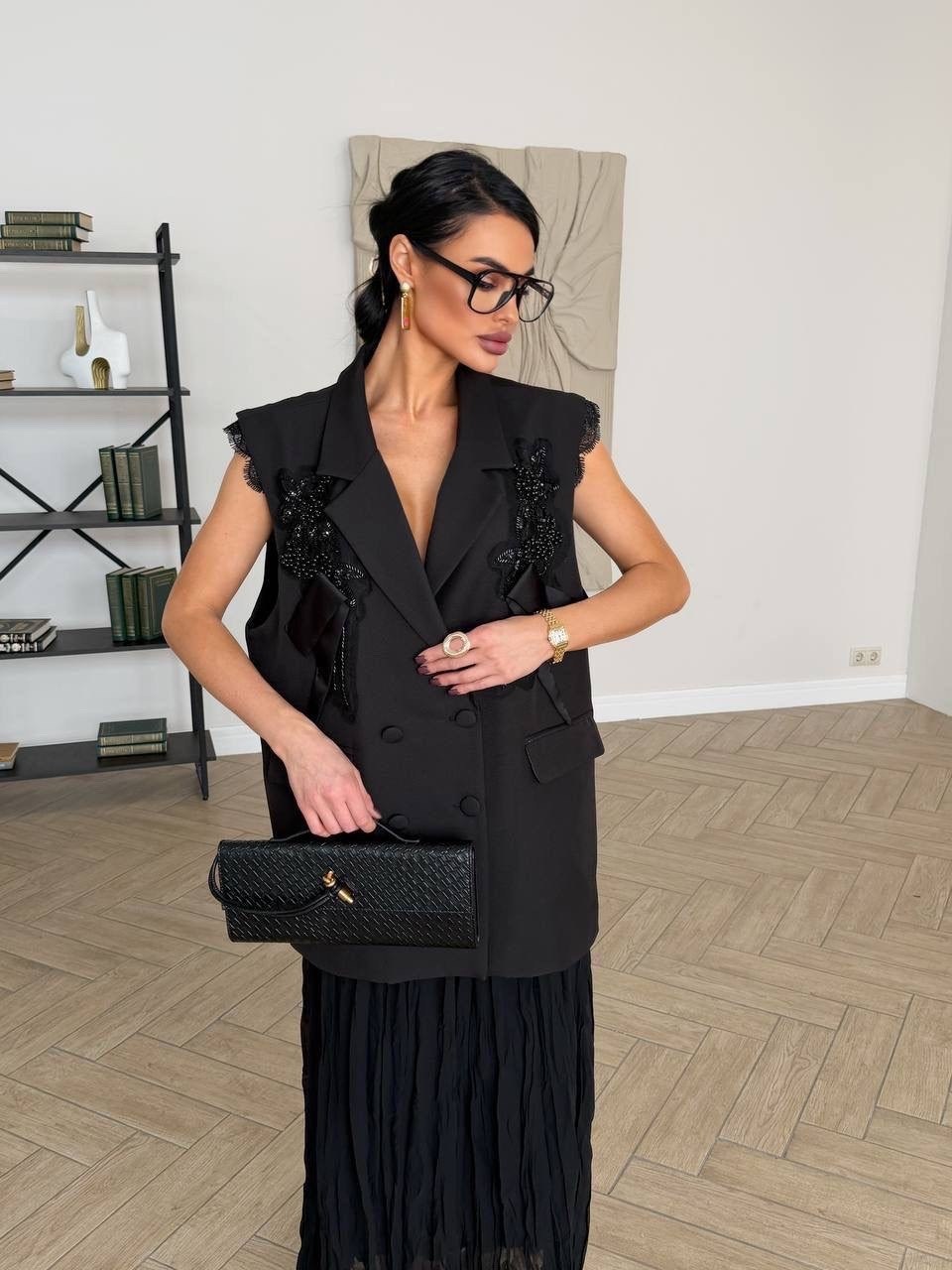 жилет классический,женский жилет,жилетка женская,жилет женский прямого кроя black charutti,жилет