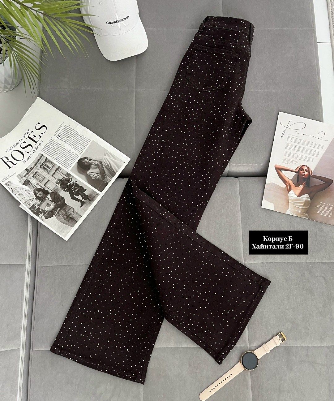 джинсы со стразами,женские джинсы со стразами,джинсы mango со стразами,джинсы клеш со стразами h&a collection,женские джинсы