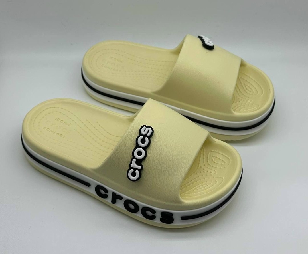 шлепанцы crocs,женские кроксы,,шлепанцы crocs bayaband slide,crocs женские