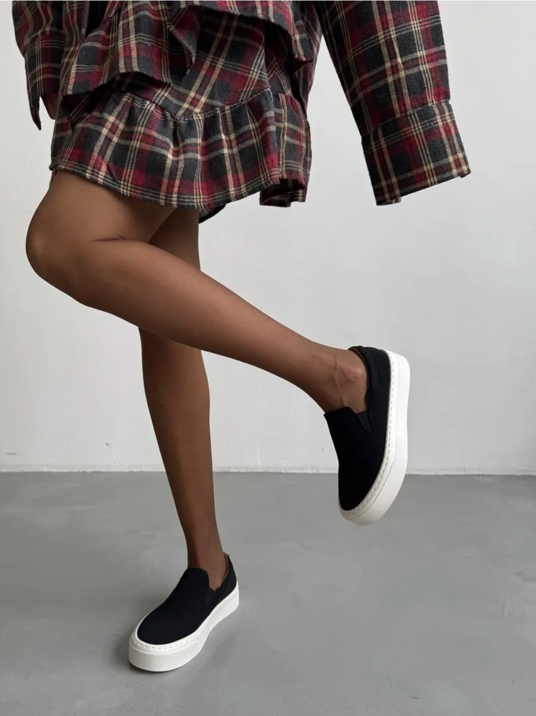 женские слипоны,слипоны из натуральной замши the row,слипоны из натуральной замши,,слипоны