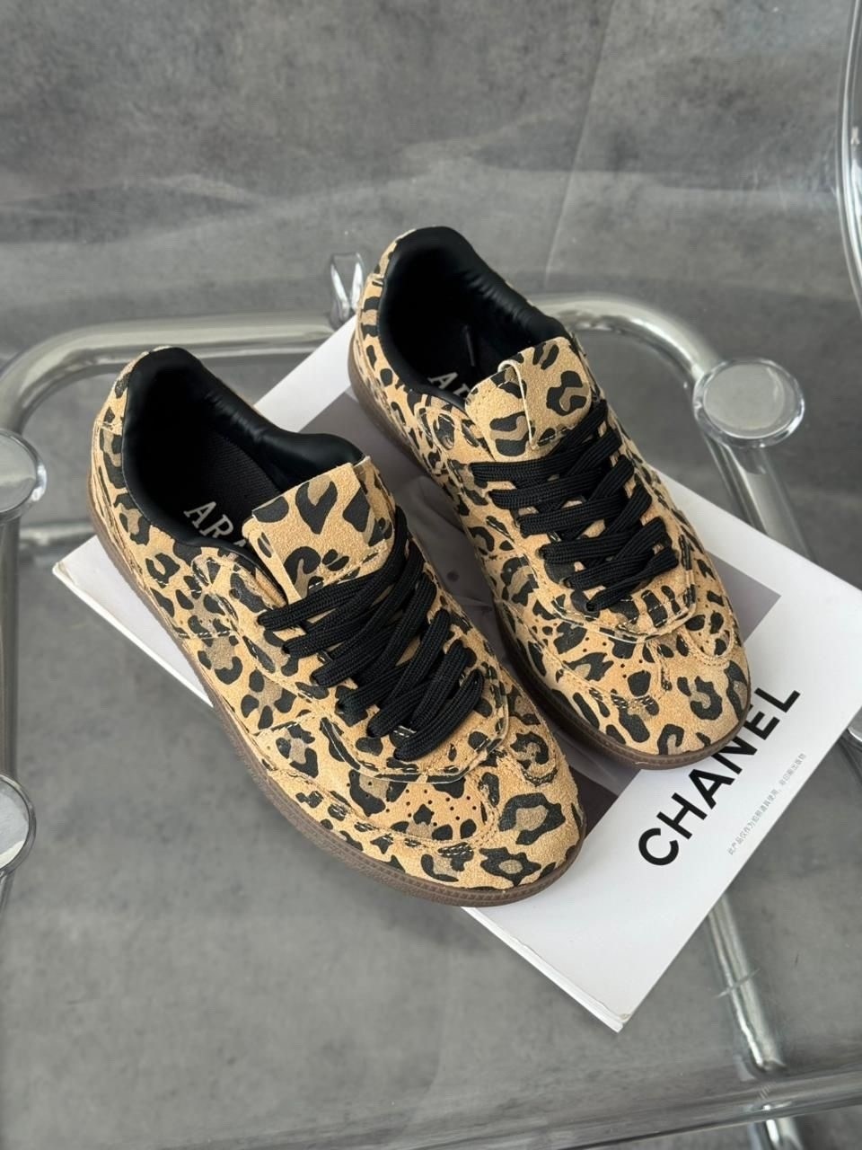 кроссовки леопардовые,,леопардовые кеды,кроссовки с леопардовым принтом,кроссовки dolce&gabbana portofino леопард