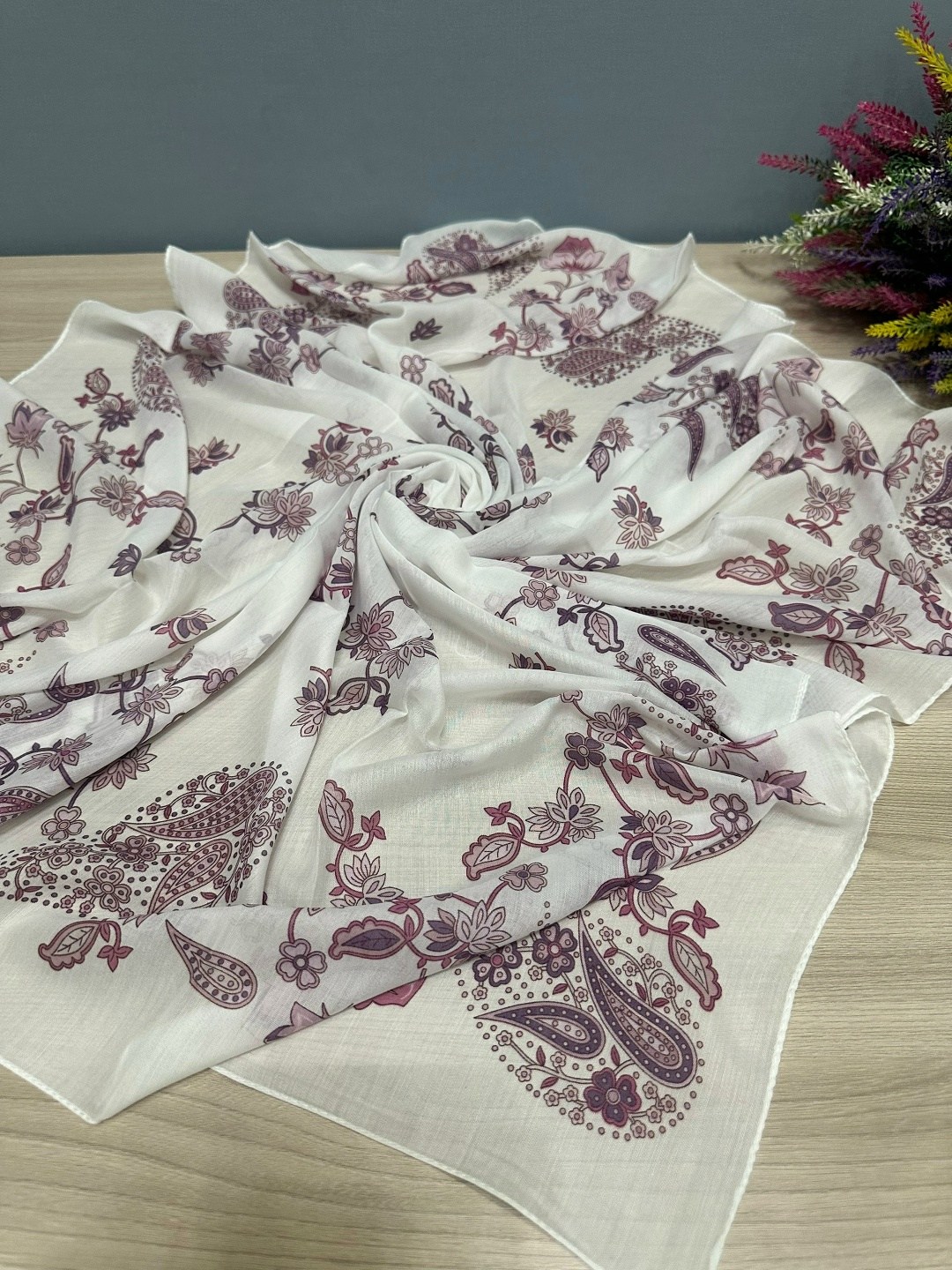 шелковый платок 100х100,платок тонкий,платки женские,платок женский с рисунком,платки шелковые