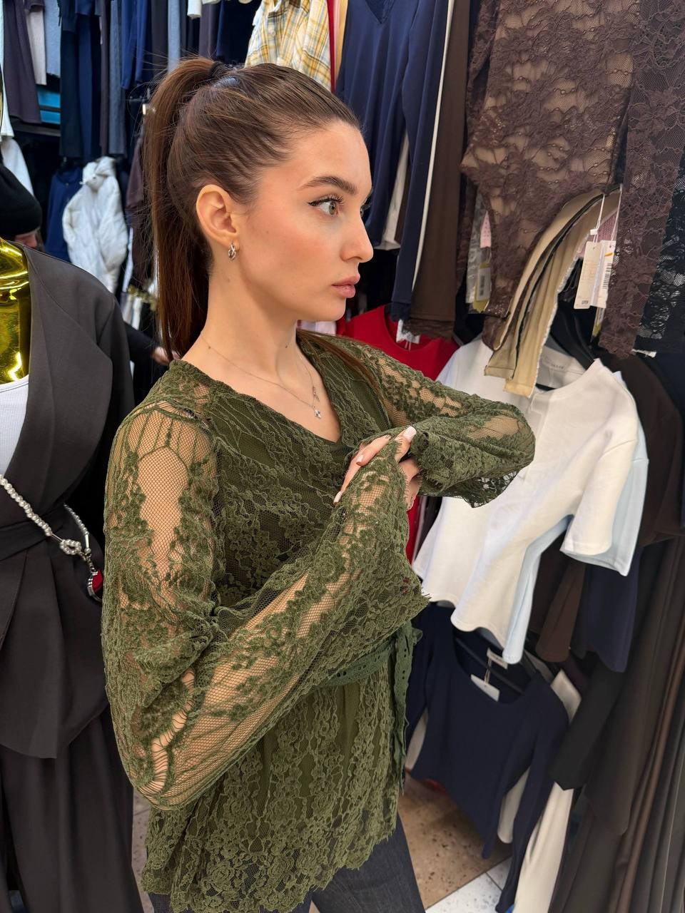 блузы,блуза нарядная,блузка модная,блузка с оборками,женские блузки