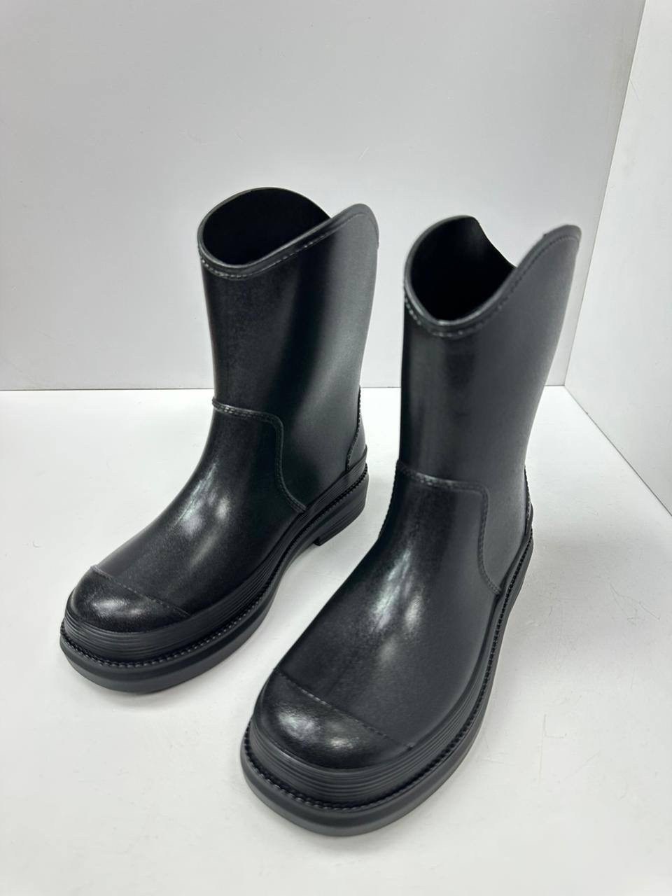 ,резиновые сапоги,женские резиновые сапоги,резиновые сапоги лав москино,модные сапоги