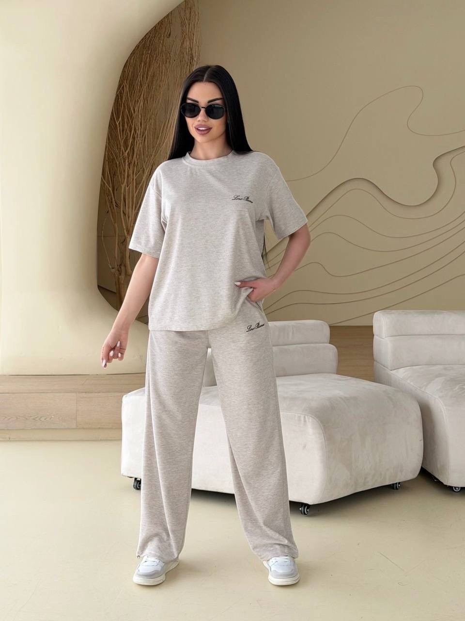 трикотажные костюмы,костюм спорт шик,спортивные костюмы,женский спортивный костюм,женские костюмы