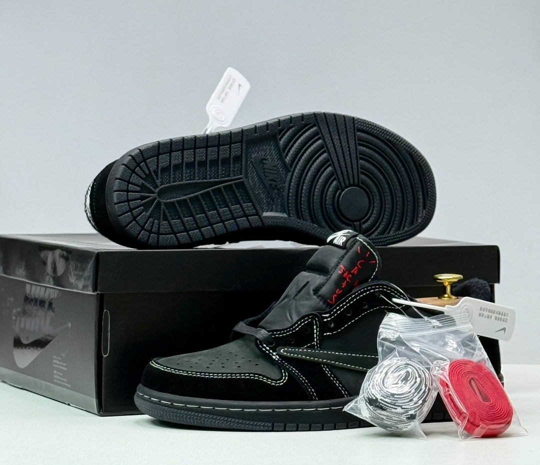 nike air jordan 1 low travis scott black phantom,travis scott x air jordan 1 low black phantom,nike air jordan 1 low travis scott,nike jordan 1 low og sp travis scott black phantom,air jordan 1 low tr